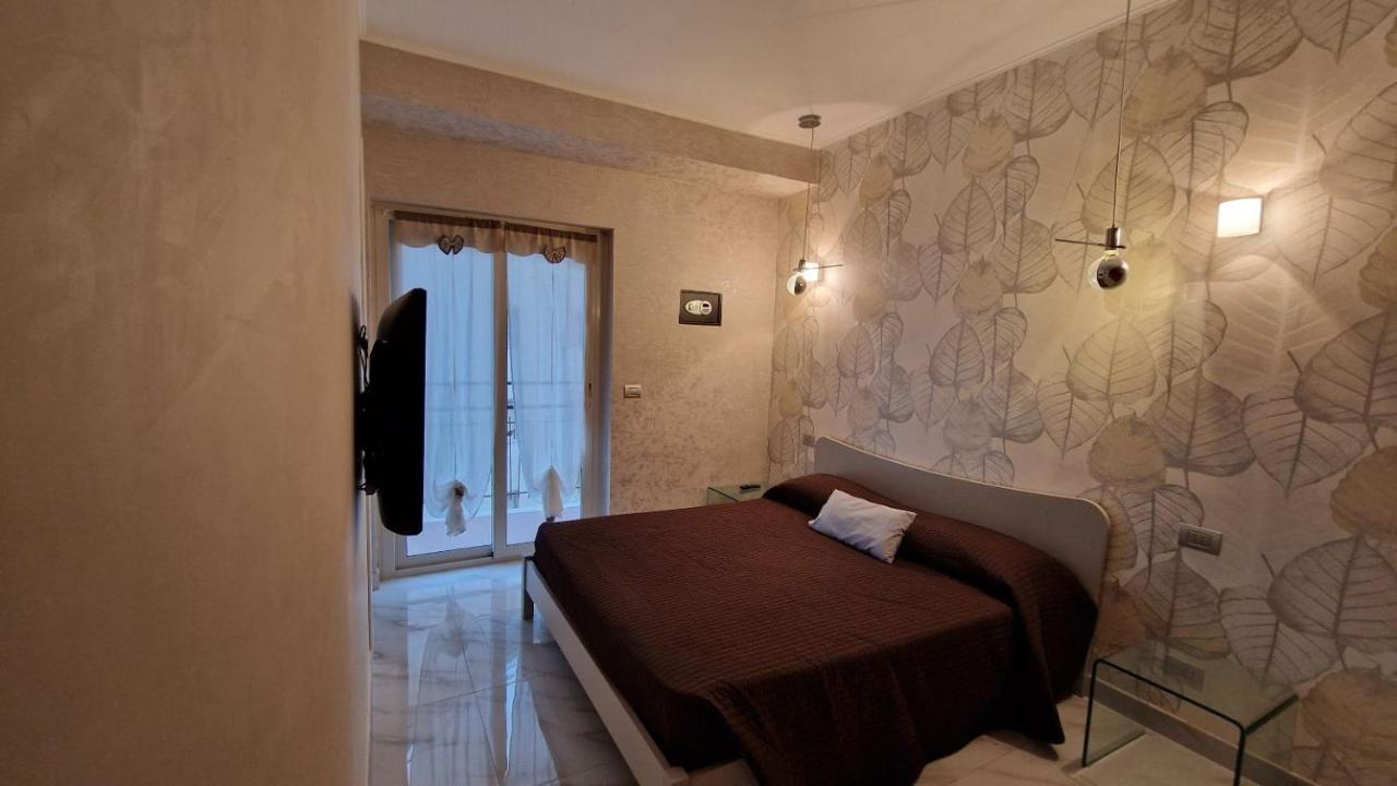 Appartement Olimpia à Arma di Taggia Extérieur photo
