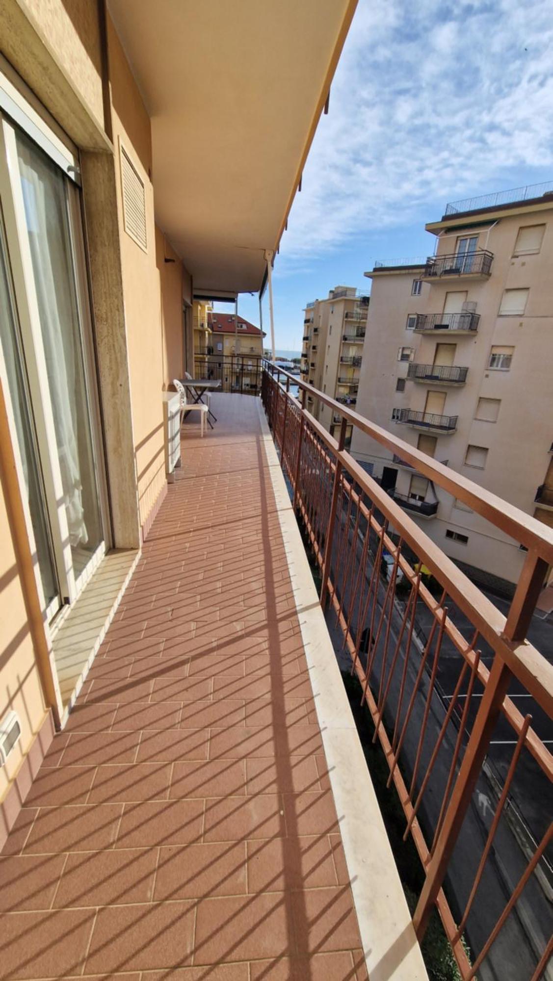 Appartement Olimpia à Arma di Taggia Extérieur photo